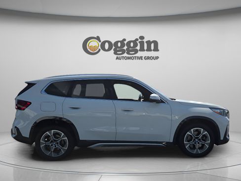 Certified 2025 BMW X1 xDrive28i w/ Technology Package AWD/4WD image 6
