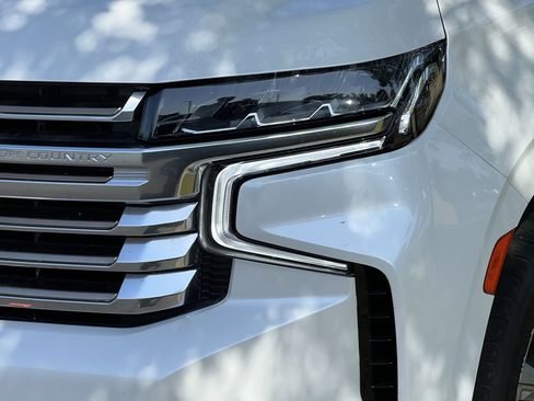Used 2021 Chevrolet Tahoe High Country AWD/4WD image 7