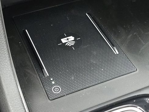 New 2025 Honda Pilot Touring image 12