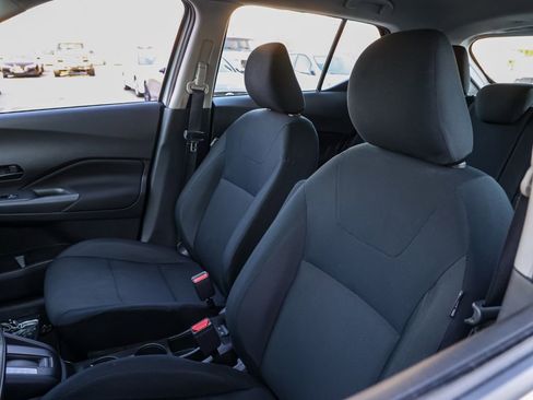Used 2024 Nissan Kicks S FWD image 15
