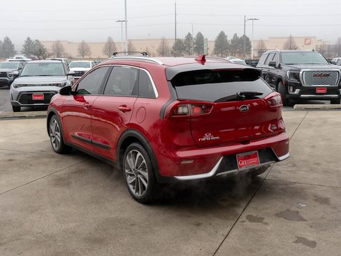 Used 2017 Kia Niro Touring image 5