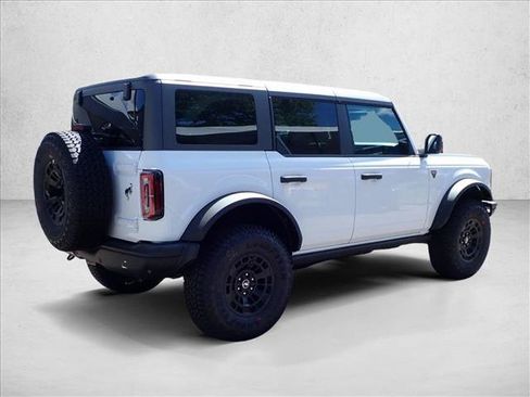New 2026 Ford Bronco Badlands AWD/4WD image 4