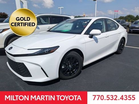 Certified 2025 Toyota Camry LE FWD image 5
