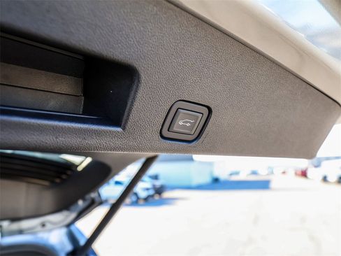 New 2026 Chevrolet Traverse LT w/ Midnight/Sport Edition image 14