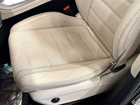 Used 2022 Mercedes-Benz GLS 450 4MATIC w/ AMG Line Exterior image 20