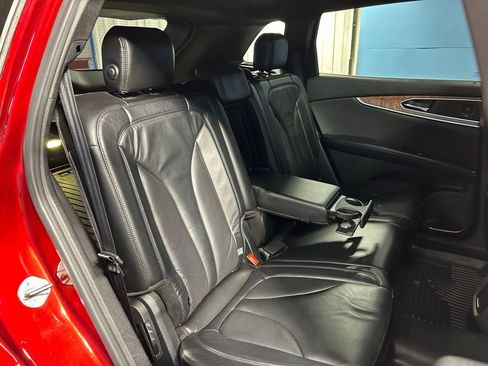 Used 2016 Lincoln MKX Select w/ Select Plus Package FWD image 45