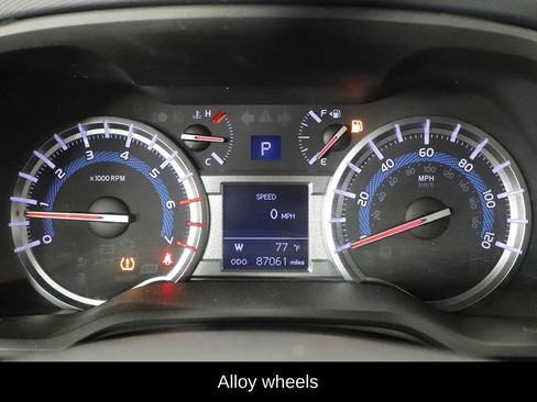 Used 2016 Toyota 4Runner SR5 RWD image 11