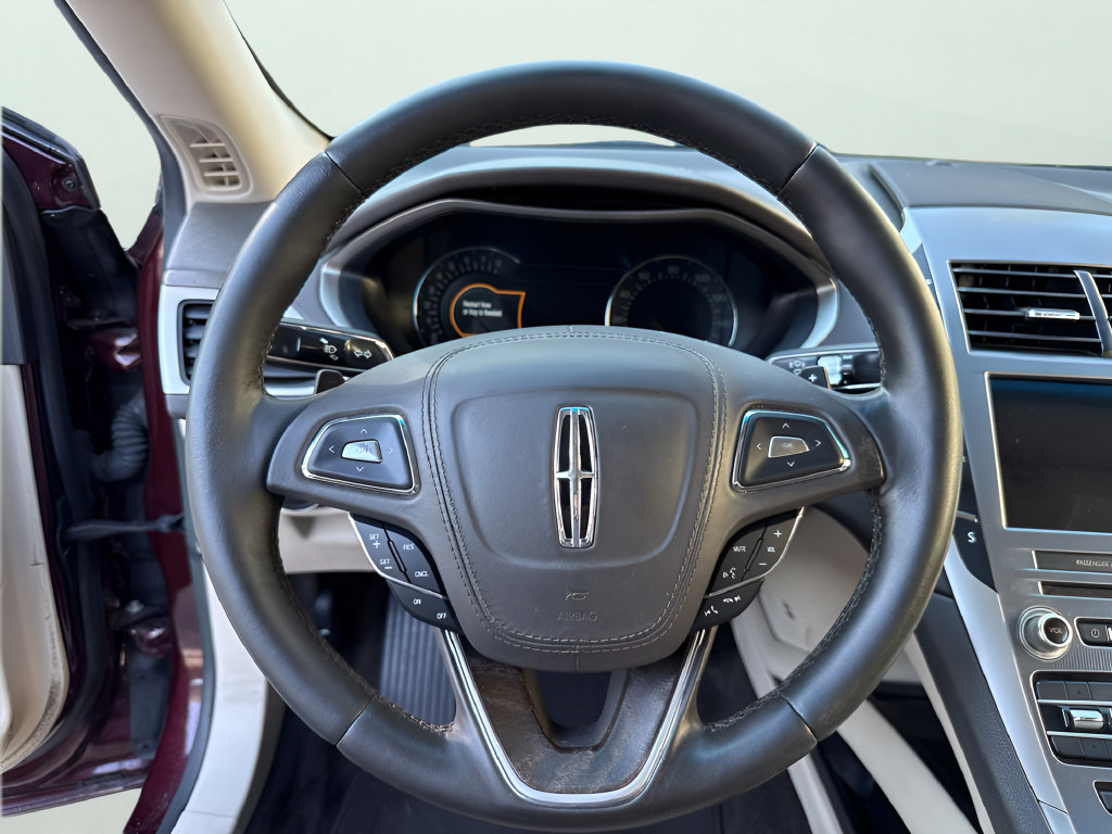 Used 2017 Lincoln MKZ Reserve w/ Climate Package AWD/4WD image 19