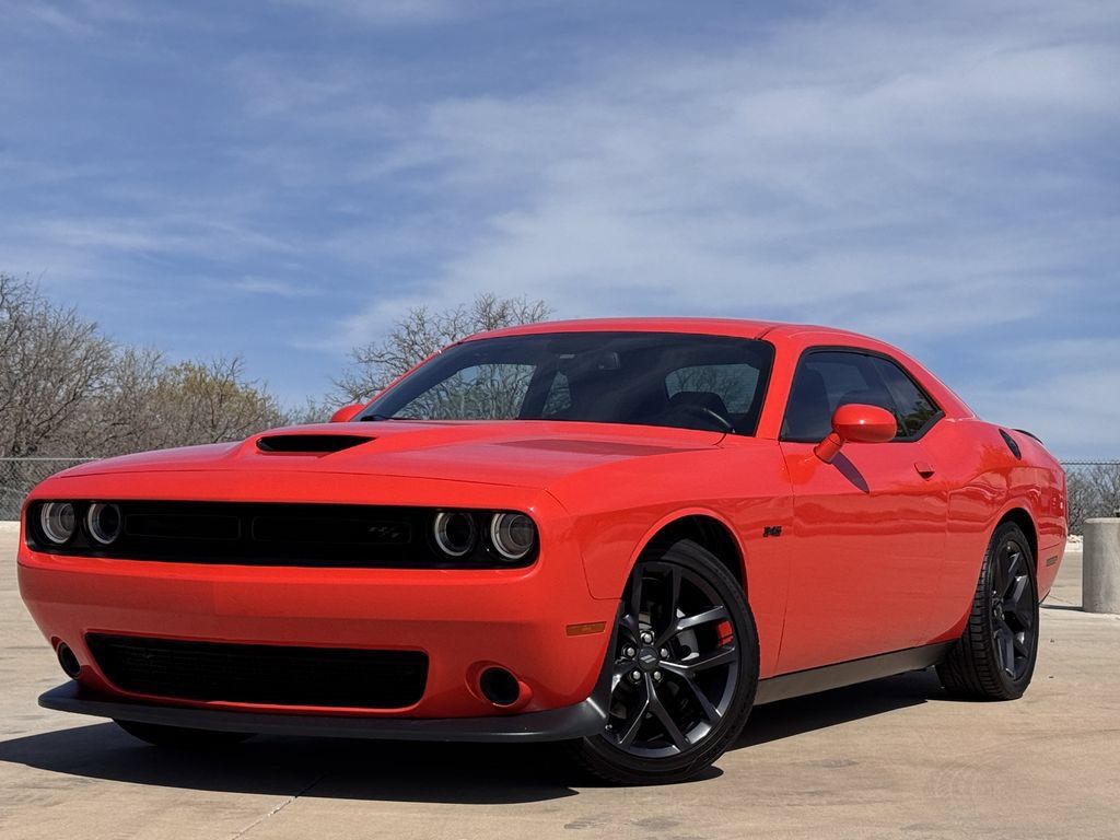 Used 2023 Dodge Challenger R/T w/ Blacktop Package RWD image 2