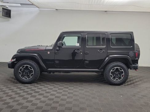 Used 2017 Jeep Wrangler Unlimited Rubicon image 2