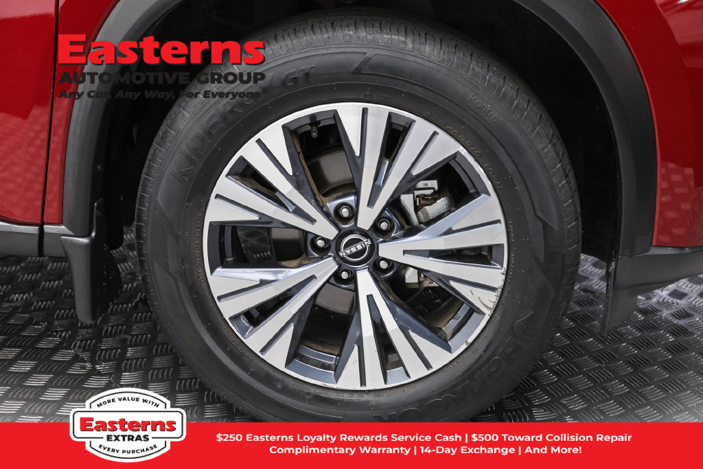Used 2023 Nissan Rogue SV w/ SV Premium B Package AWD/4WD image 32