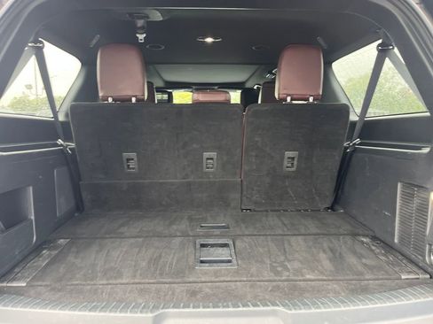 Used 2023 Ford Expedition Max Limited image 24