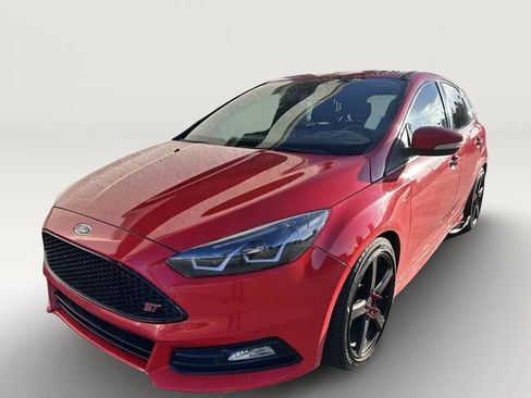 Used 2016 Ford Focus ST FWD image 12