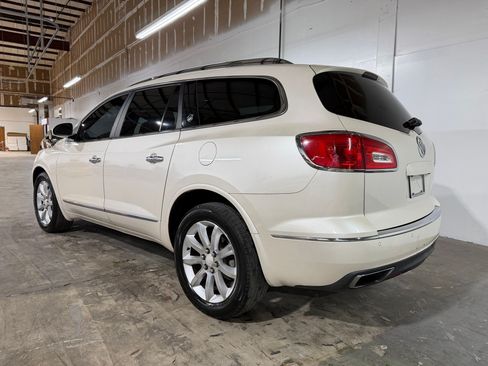 Used 2014 Buick Enclave Premium FWD image 3
