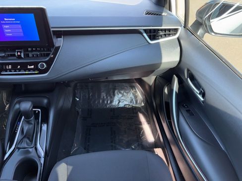 Certified 2024 Toyota Corolla Sedan w/ SE Convenience Package image 18
