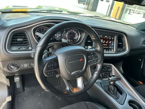 Certified 2021 Dodge Challenger R/T Scat Pack w/ Plus Package RWD image 6