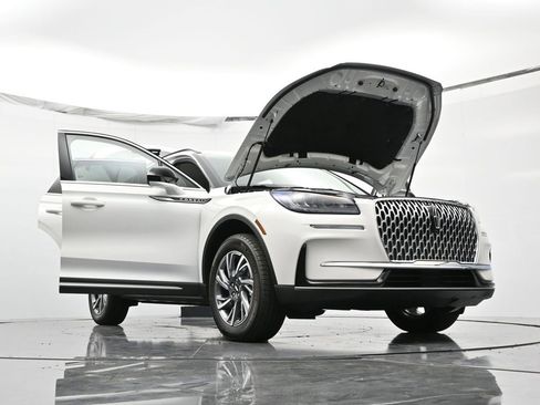 New 2026 Lincoln Corsair Premiere image 49