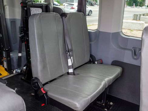 Used 2017 Ford Transit 350 XL RWD image 17
