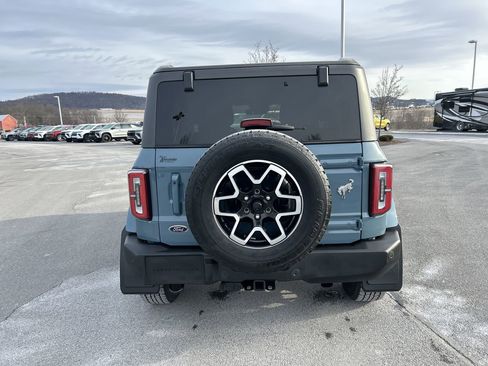Used 2023 Ford Bronco Outer Banks image 6