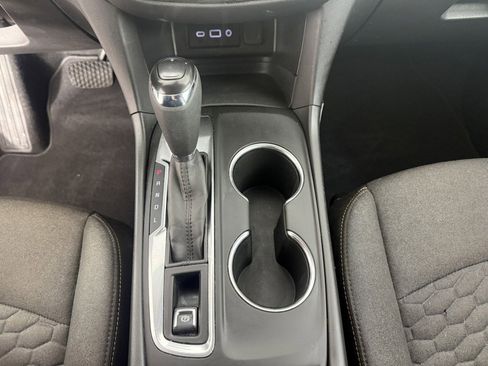 Used 2020 Chevrolet Equinox LT image 21