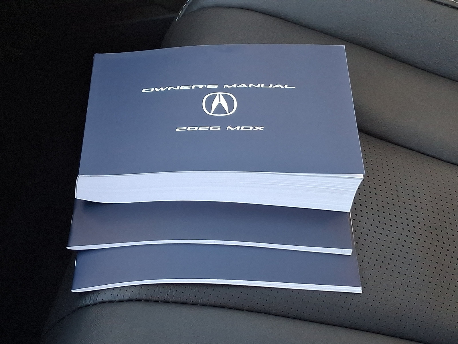 Certified 2026 Acura MDX w/ Technology Package FWD image 29