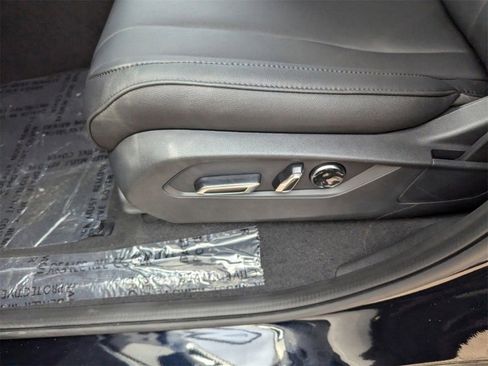 New 2026 Acura MDX SH-AWD image 15