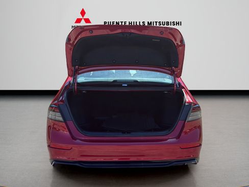 Used 2023 Honda Accord Sport image 9