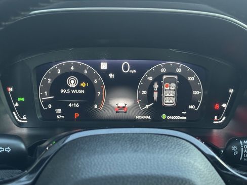 Used 2023 Honda Pilot Elite image 31