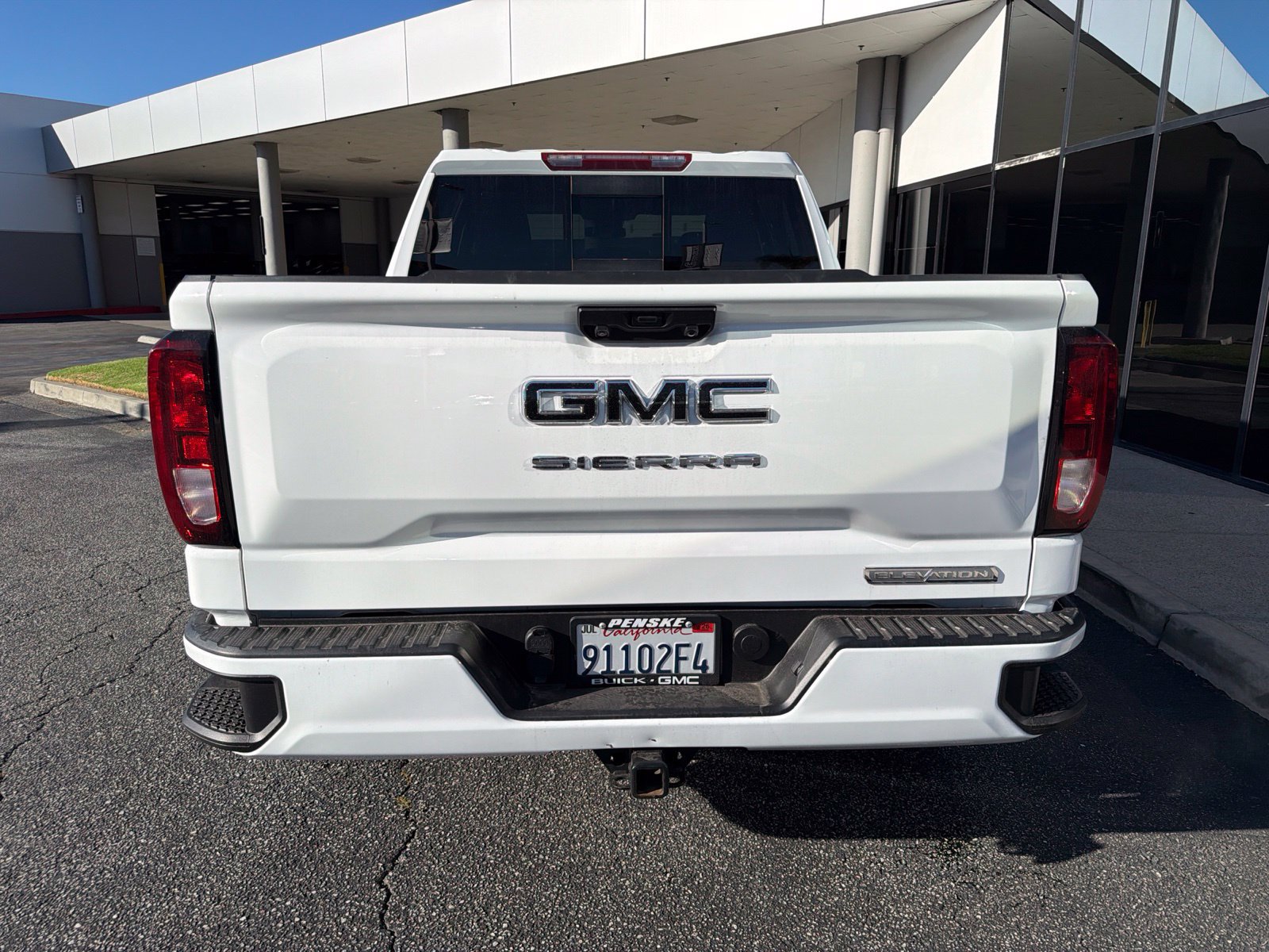 Used 2025 GMC Sierra 1500 Elevation w/ Preferred Package RWD image 4