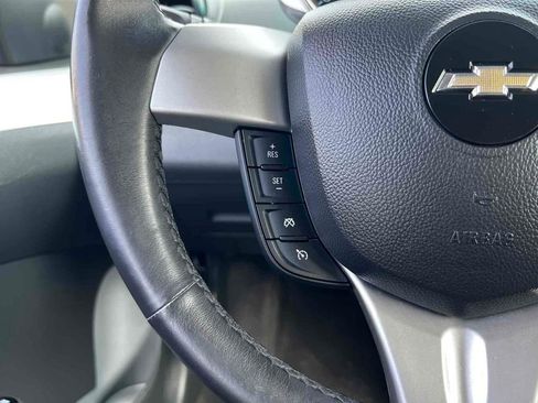 Used 2015 Chevrolet Spark LT image 21