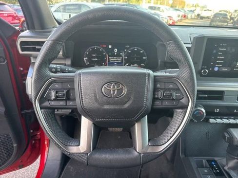 Used 2025 Toyota Tacoma TRD Off-Road image 14