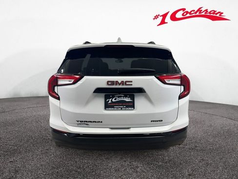 Certified 2022 GMC Terrain SLE w/ Driver Convenience Package image 24