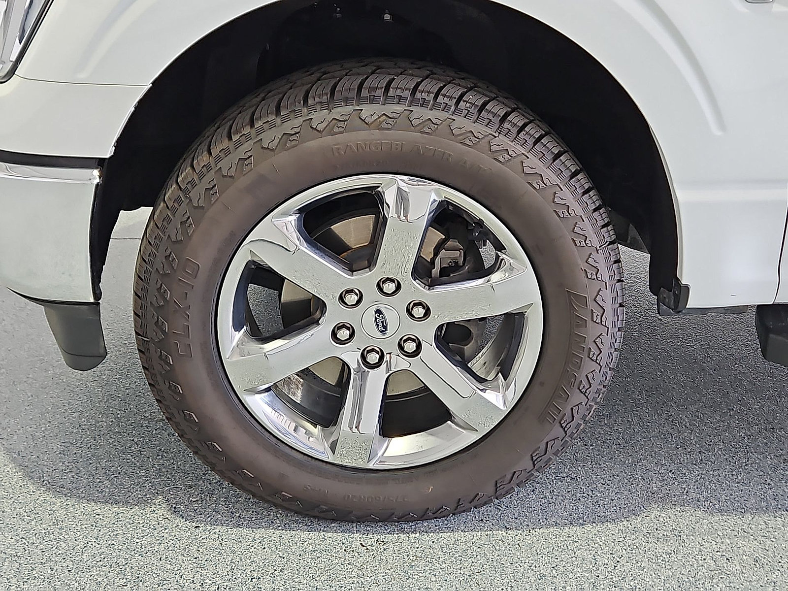 Used 2023 Ford F150 Lariat AWD/4WD image 11