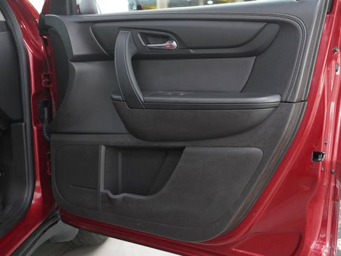 Used 2013 Chevrolet Traverse LT AWD/4WD image 11
