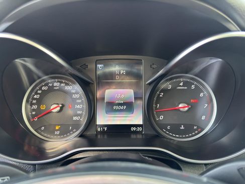 Used 2019 Mercedes-Benz GLC 300 image 21