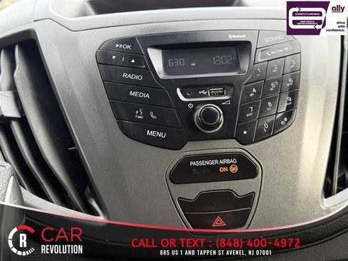 Used 2019 Ford Transit 250 148 High Roof Extended image 20