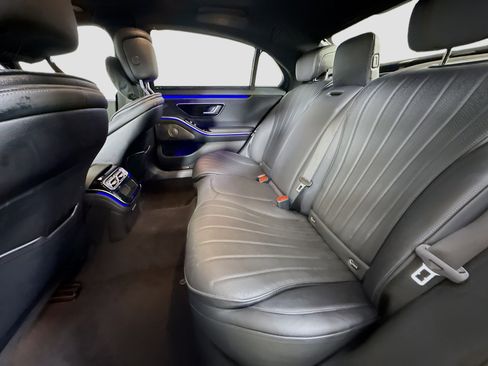 Used 2023 Mercedes-Benz S 500 S 500 w/ AMG Line image 23