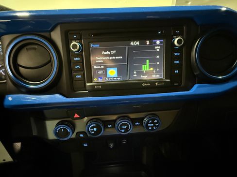 Used 2019 Toyota Tacoma SR5 image 31