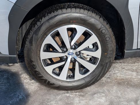 Certified 2025 Subaru Outback image 15