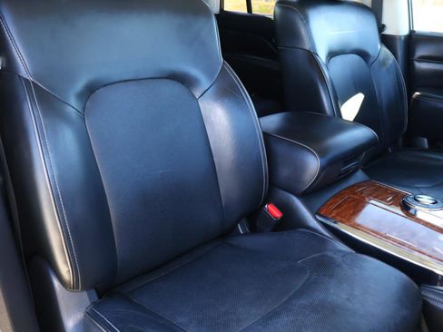 Used 2019 INFINITI QX80 Luxe w/ 22" Wheel Package image 18