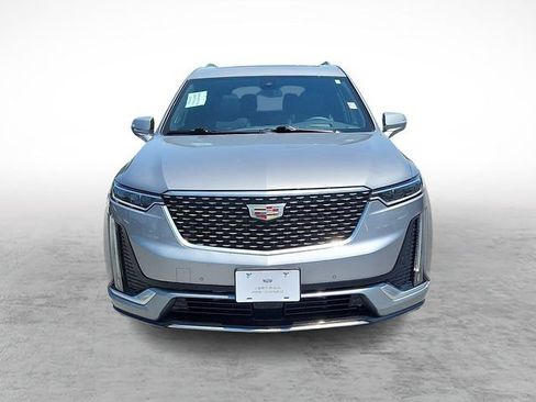 Used 2025 Cadillac XT6 Premium Luxury w/ Platinum Package AWD/4WD image 2
