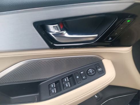 Used 2023 Acura MDX SH-AWD image 16