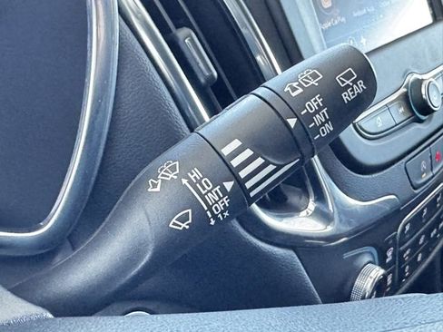 Certified 2024 Chevrolet Equinox LT image 28