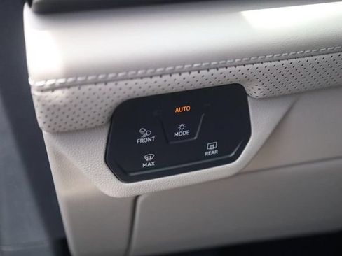 New 2026 Volkswagen Atlas SE AWD/4WD image 12