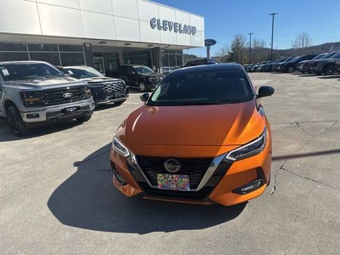 Used 2023 Nissan Sentra SR w/ SR Premium Package image 4