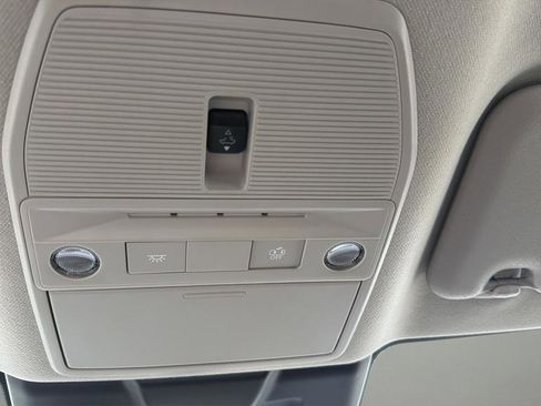 New 2026 Nissan Sentra SV w/ SV Convenience Package FWD image 28