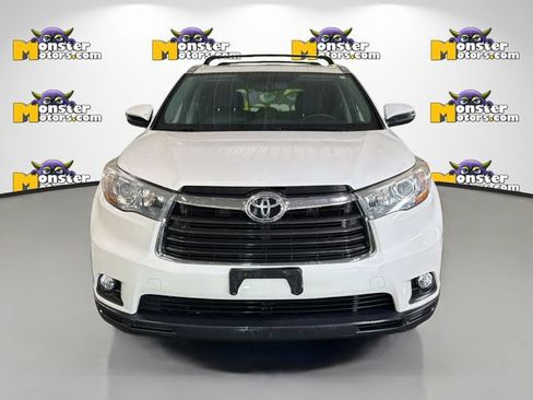Used 2015 Toyota Highlander Limited AWD/4WD image 2