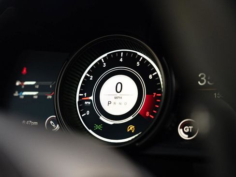 Used 2018 Aston Martin DB11 Coupe image 64