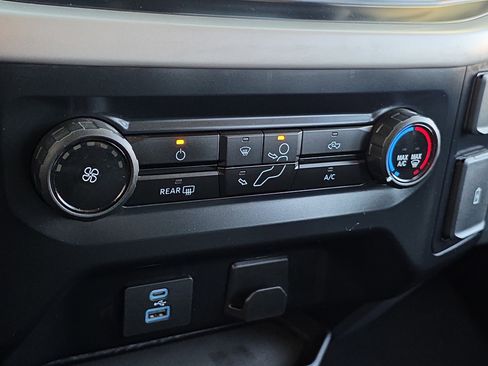 Used 2023 Ford F150 XLT w/ Trailer Tow Package image 24