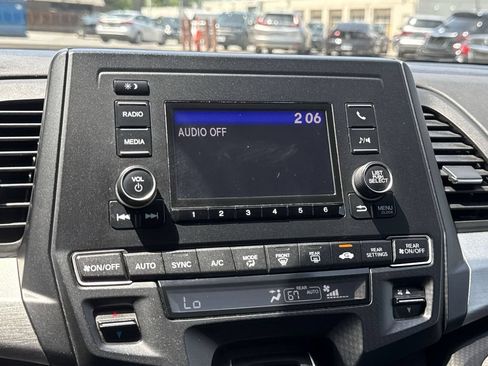 Used 2020 Honda Odyssey LX image 12